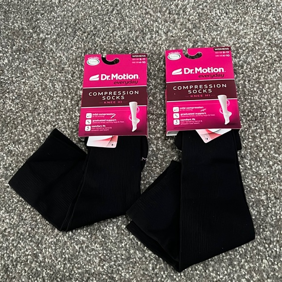Dr. Motion Accessories Bundle 2 Pair Dr Motion Compression Socks